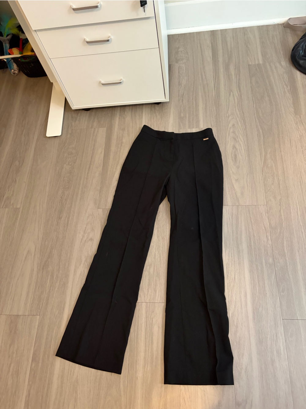 Tahari Black Tailored Straight-Leg Dress Pants